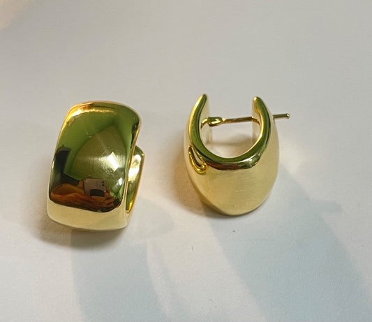 14K Yellow Gold Pofh Earring