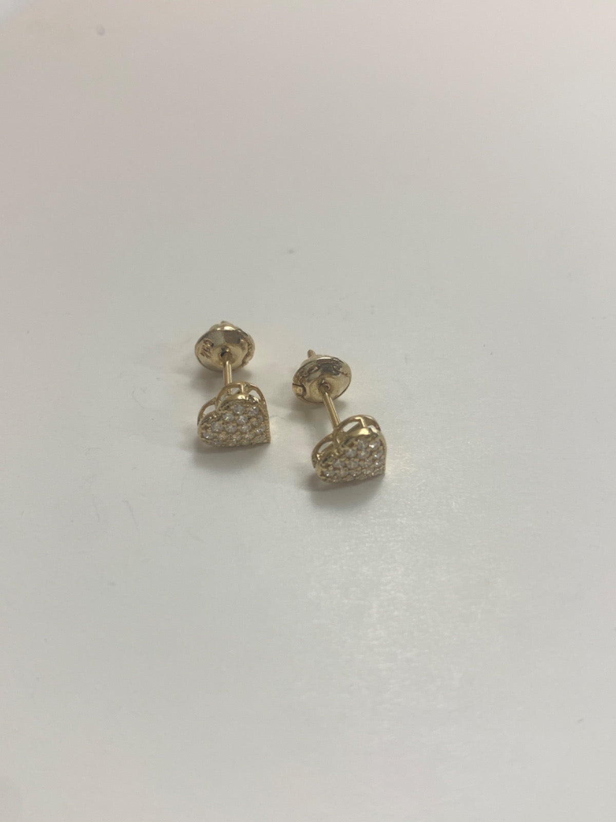 18K Yellow Gold  Earring with CZ