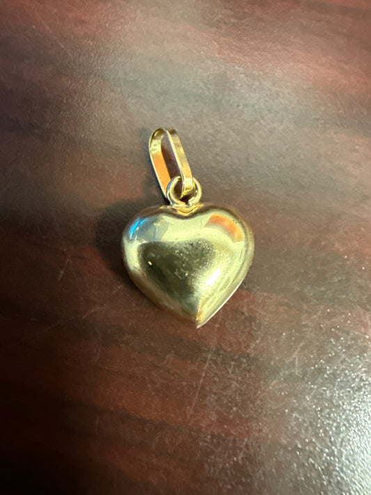 18K Yellow Gold Heart Pendant