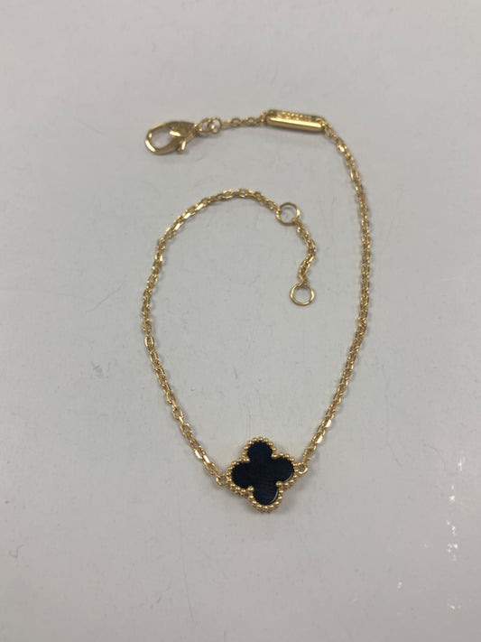 18K Yellow Gold Clover  Bracelet with Onyx