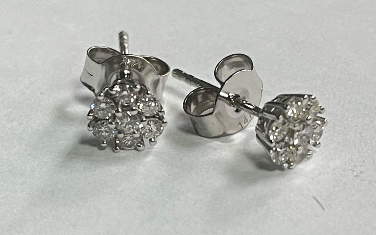 14K White Gold  Earring with Diamond