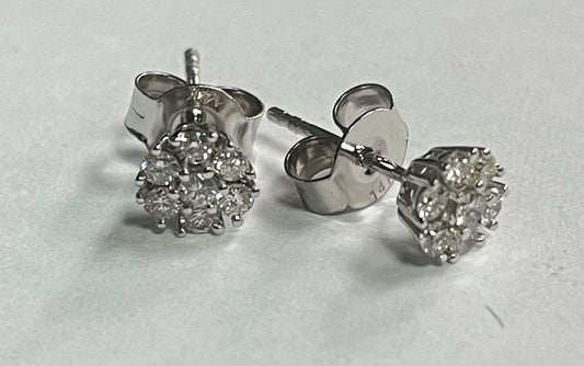 14K White Gold  Earring with Diamond