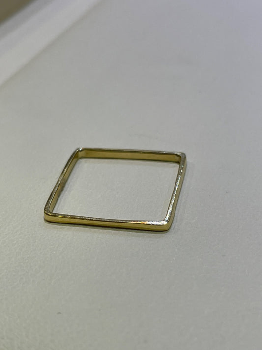 18K Yellow Gold Square  Ring