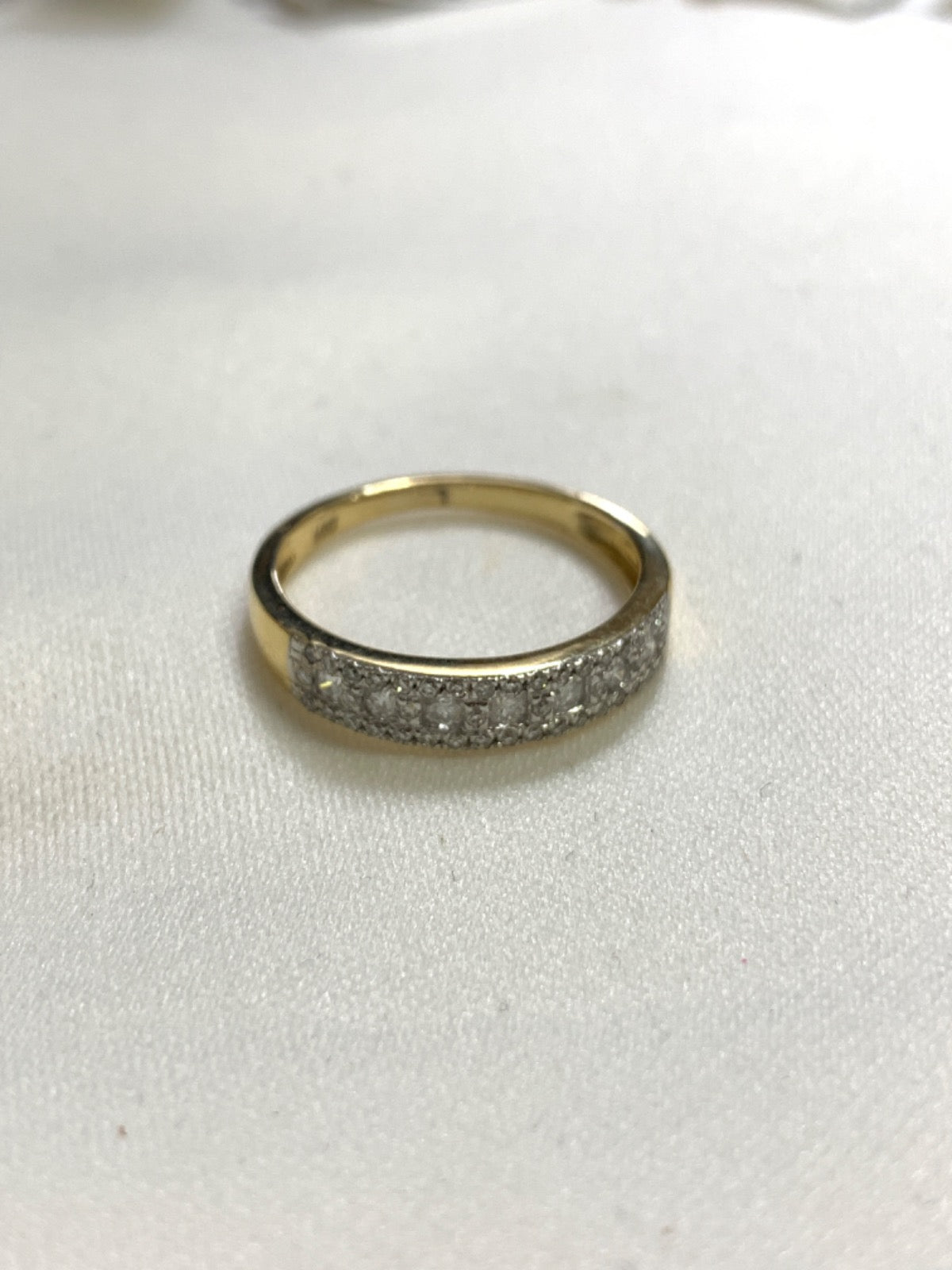 14K Yellow Gold  Ring with Diamond