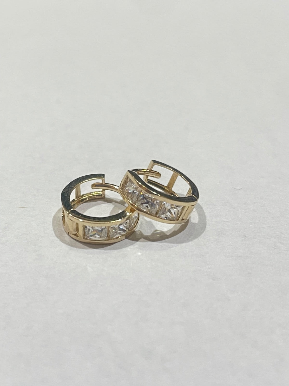 14K Yellow Gold  Earring