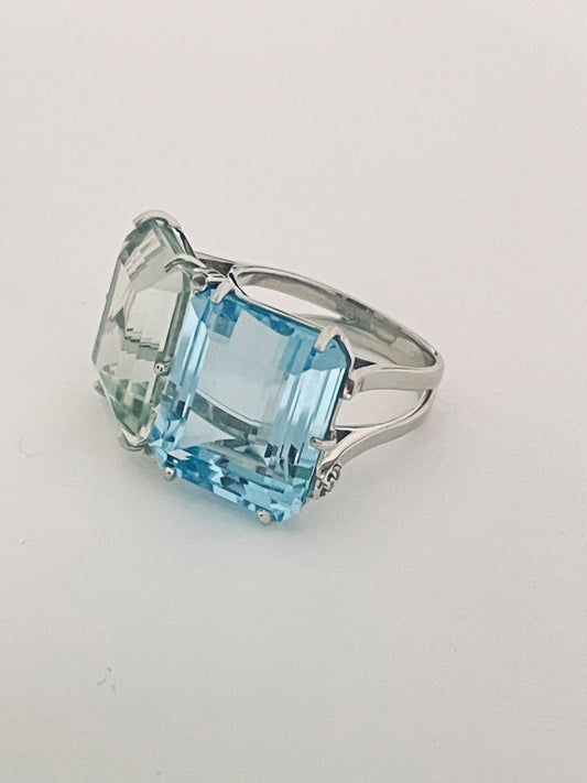 White Silver  Ring with Amethyst and Topaz