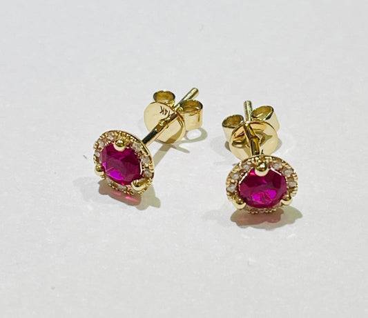 14K Yellow Gold  Earring with Diamond and Ruby