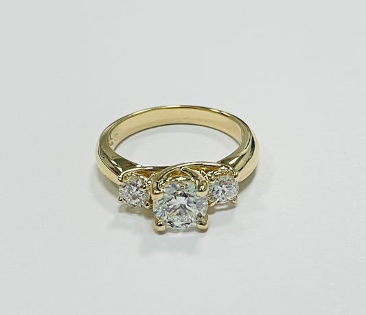 14K Yellow Gold  Engagement Ring with Lab Diamond
