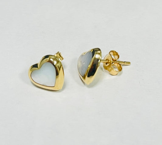 18K Yellow Gold Heart  Earring with Mother Of Pearl
