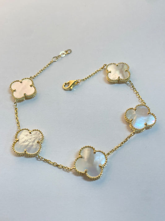 14K Yellow Gold Clover  Bracelet with Mother Of Pearl