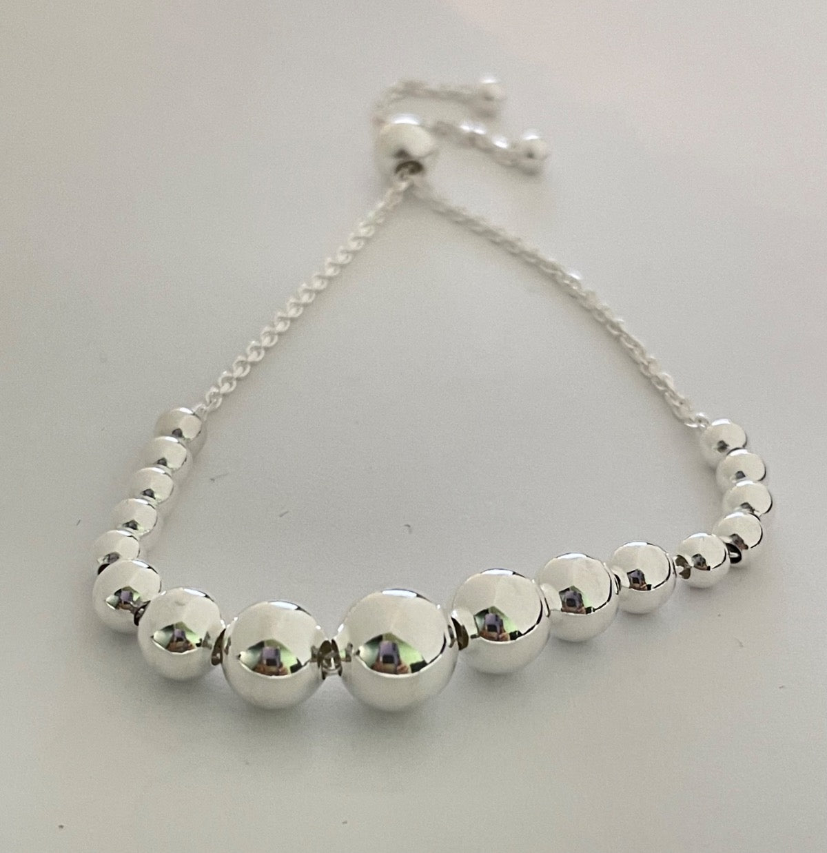 White Silver Balls  Bracelet