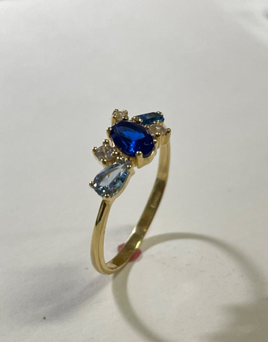 18K Yellow Gold  Ring with CZ