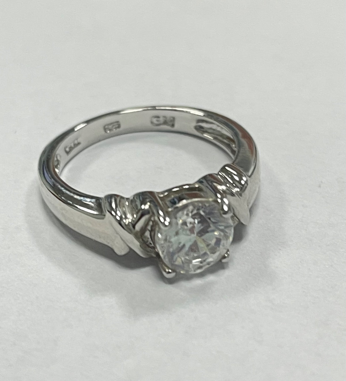 White Silver  Engagement Ring with CZ