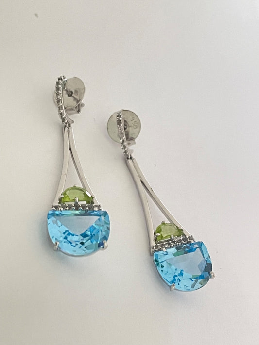 White Silver  Earring with Topaz and Peridot