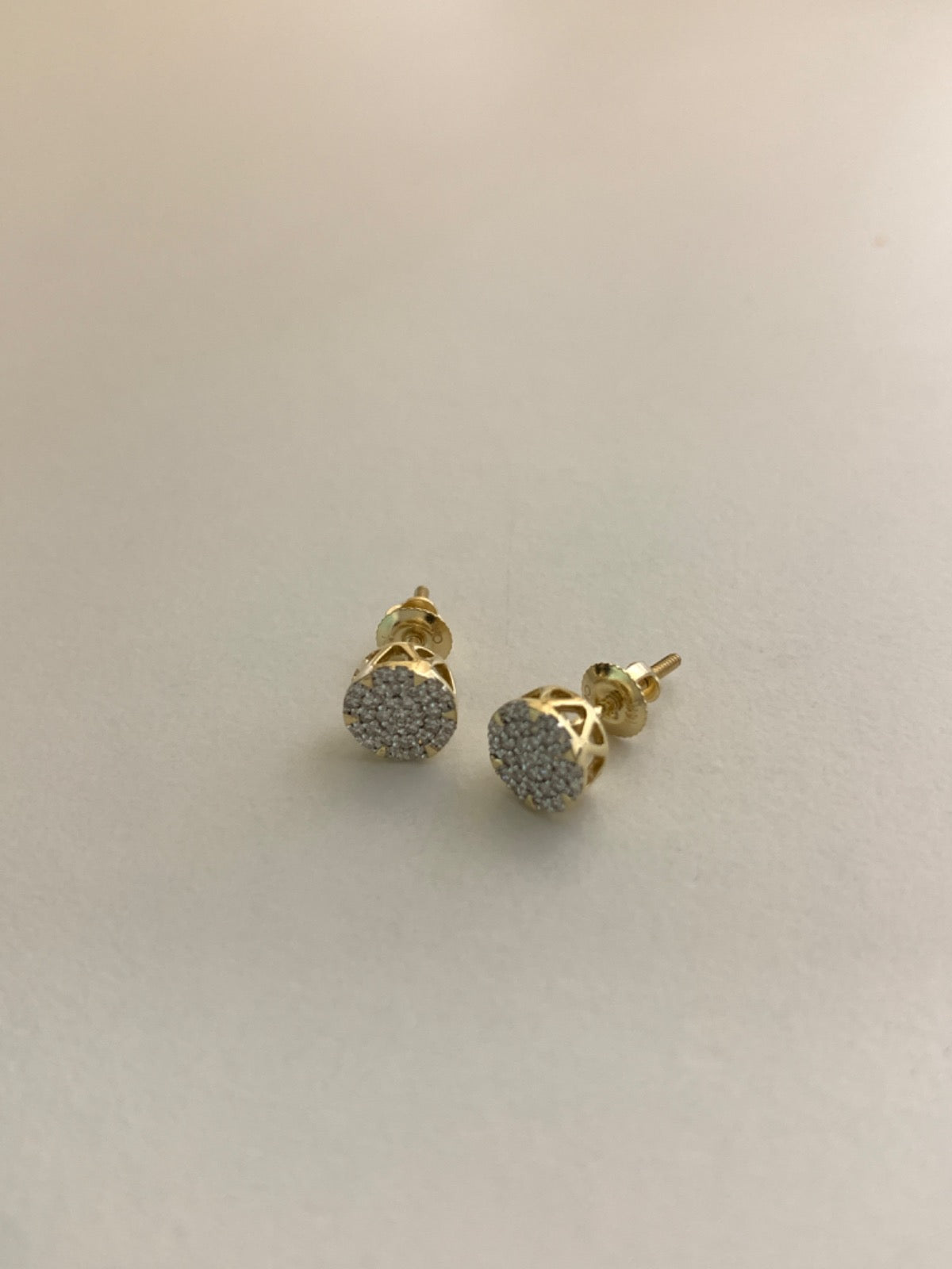 14K Yellow Gold  Earring with Diamond