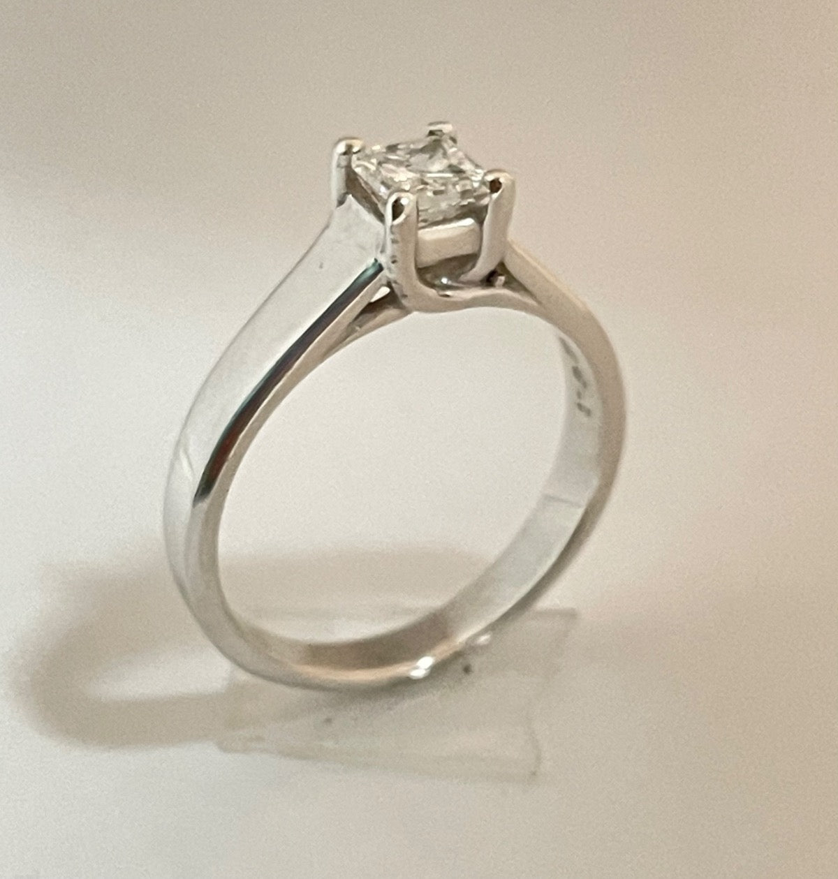 14K White Gold  Engagement Ring with Diamond