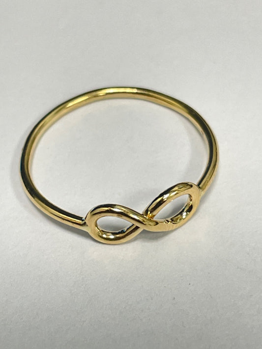 18K Yellow Gold Infinity Ring