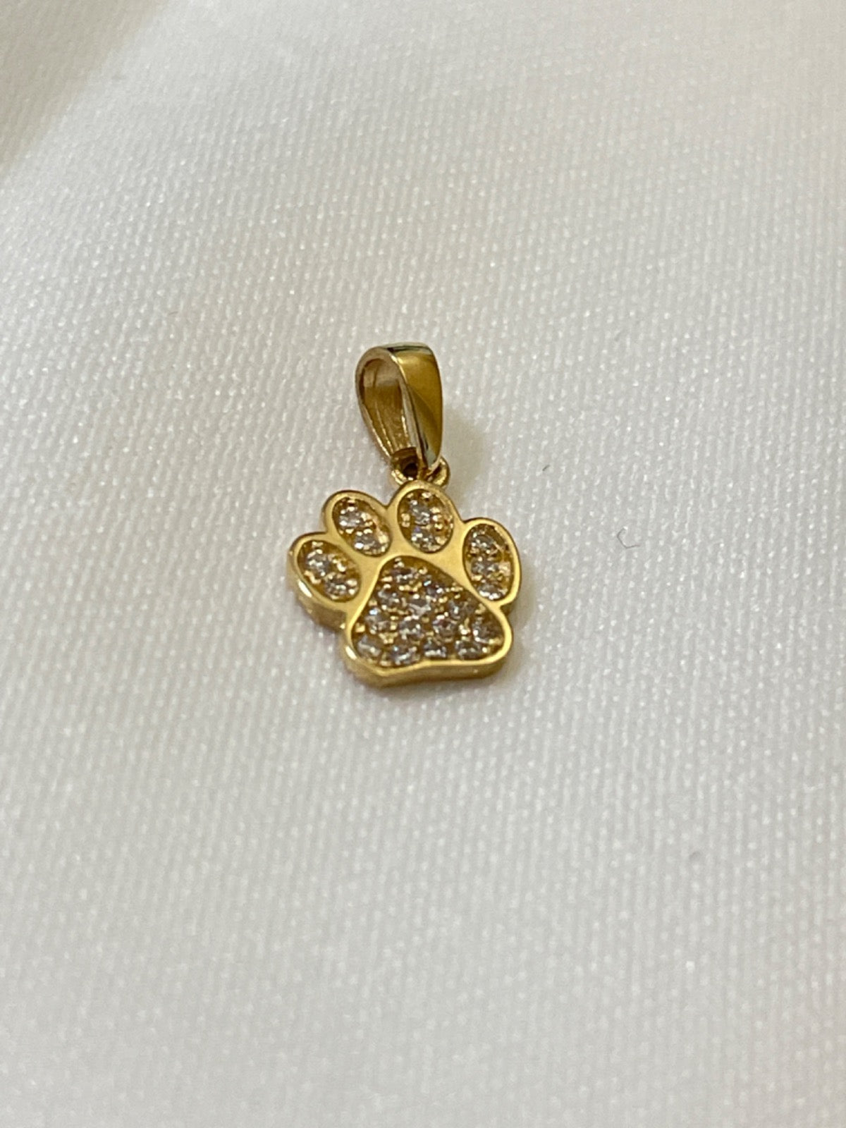 18K Yellow Gold Dog Paw  Pendant with CZ