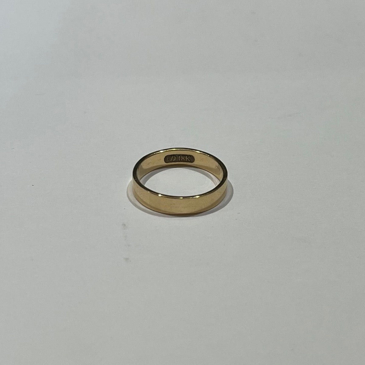 18K Yellow Gold  Wedding Band