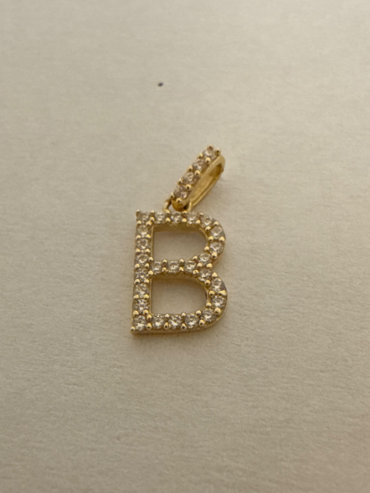 14K Yellow Gold Letter B Pendant with Diamond