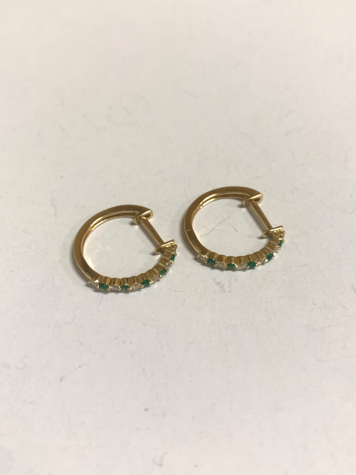 14K Yellow Gold  Earring with Diamond and Emerald