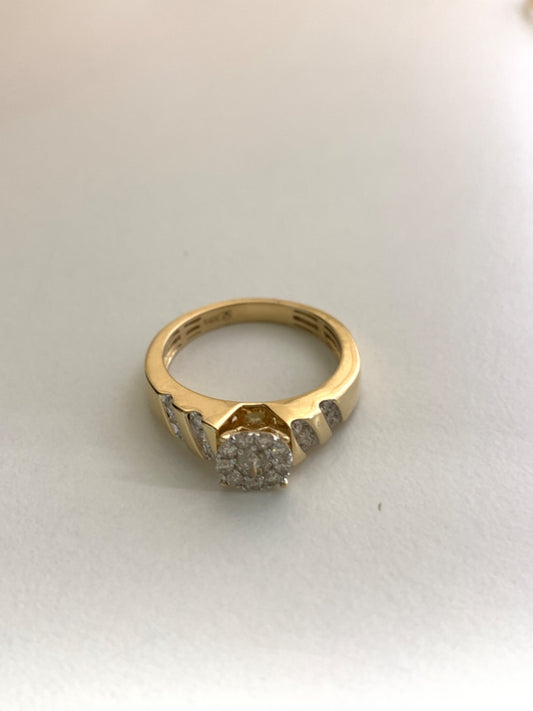 14K Yellow Gold  Engagement Ring with Diamond