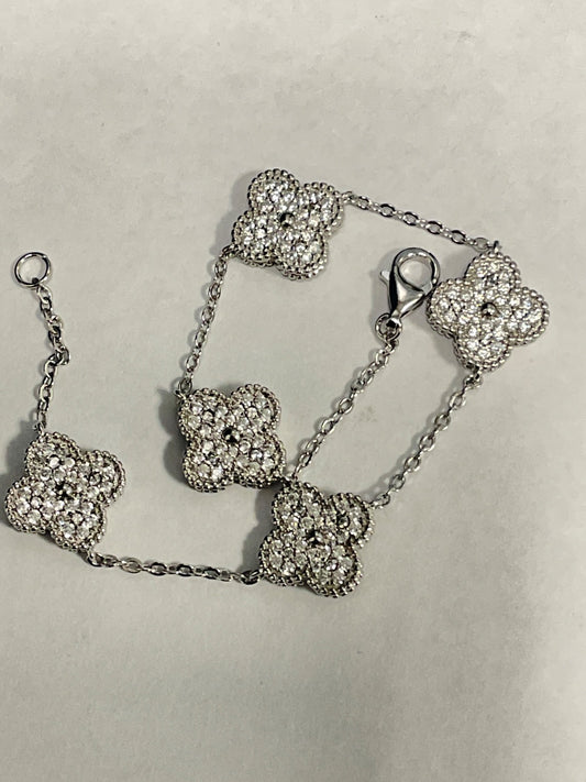 White Silver Clover  Bracelet with CZ
