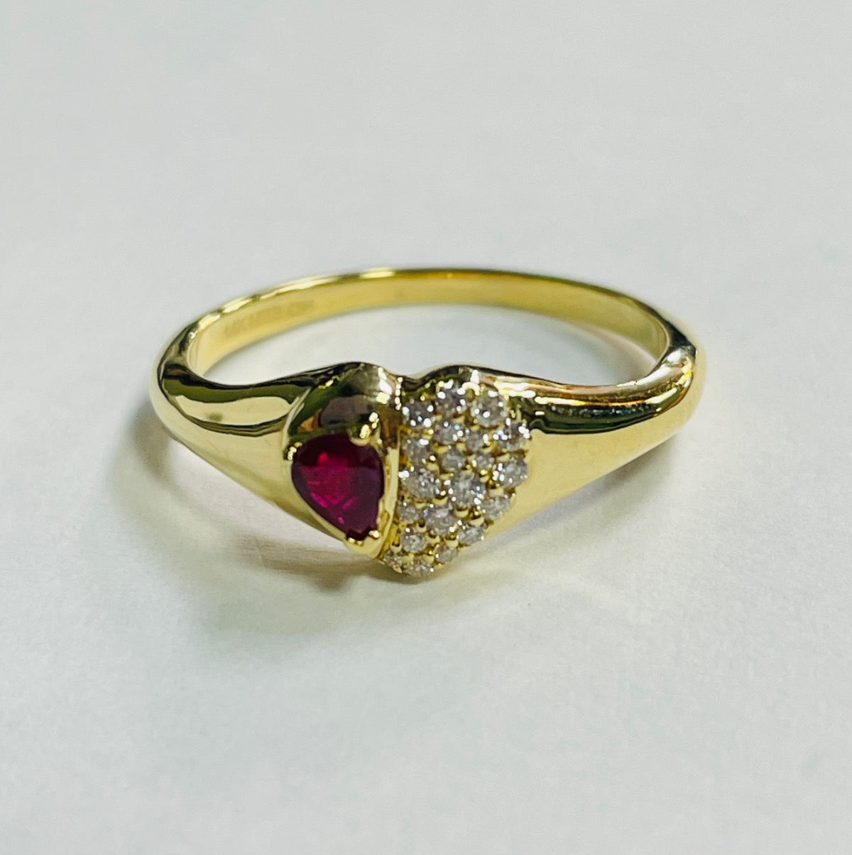 14K Yellow Gold  Ring with Diamond and Ruby