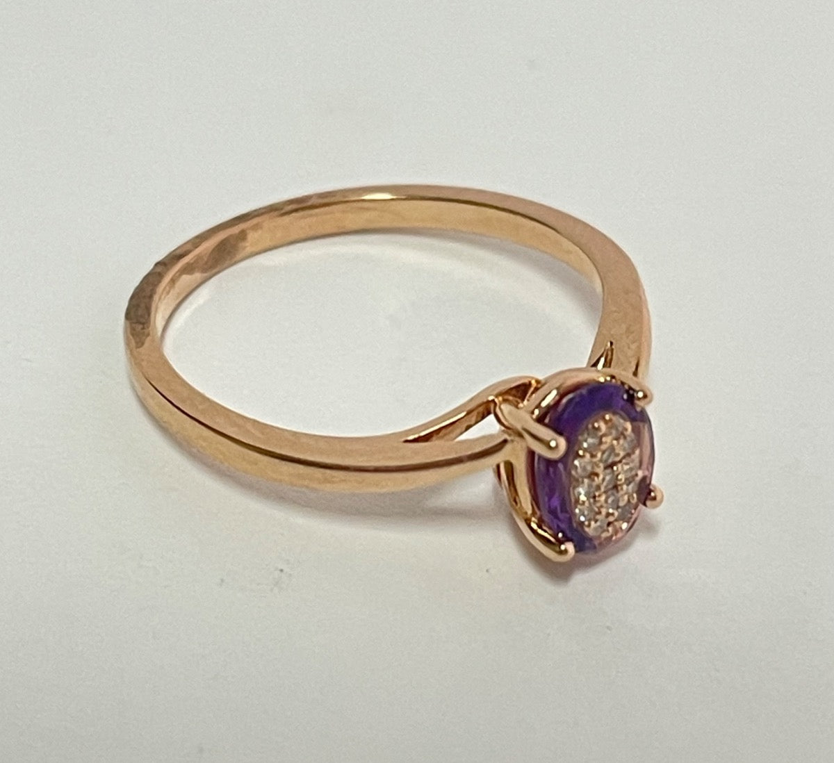 14K Rose Gold  Ring with Diamond and Amethyst