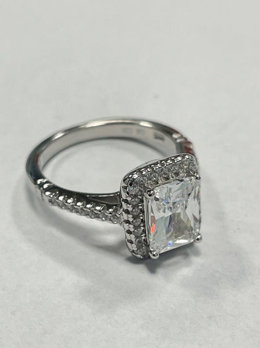 White Silver  Engagement Ring with CZ