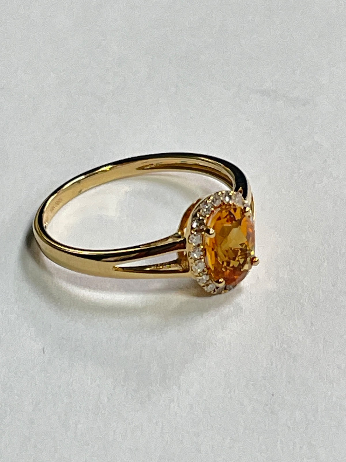14K White Gold  Ring with Citrine and Diamond