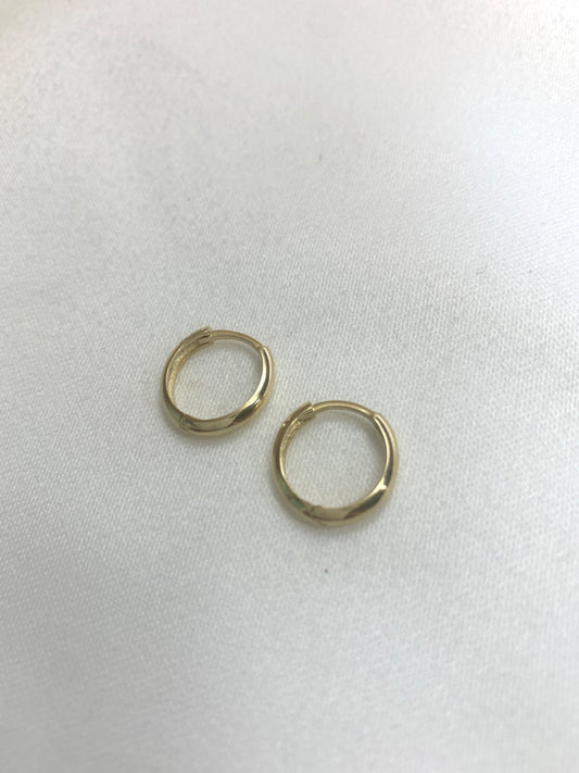 18K Yellow Gold  Earring