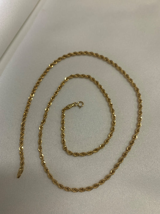 18K Yellow Gold  Chain