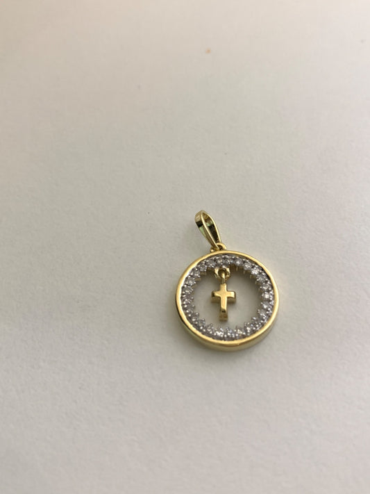 14K Yellow Gold  Pendant with Diamond