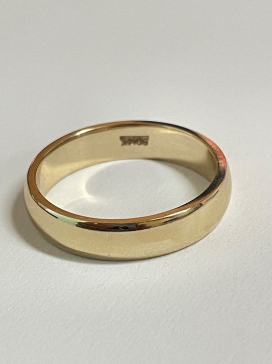 14K Yellow Gold  Wedding Band