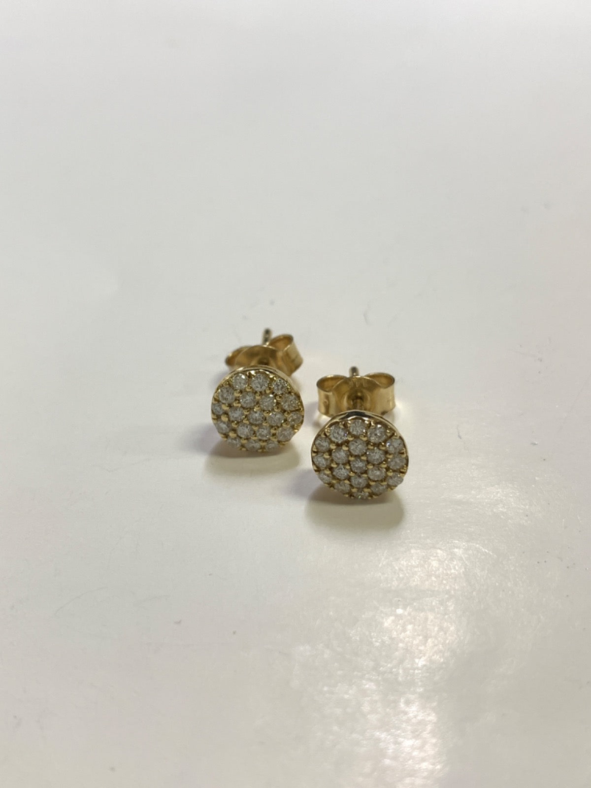 14K Yellow Gold  Earring with Diamond