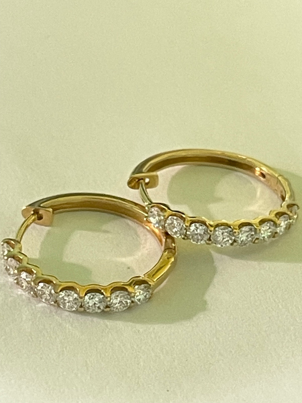 14K Yellow Gold Hoop Earring with Lab Diamond