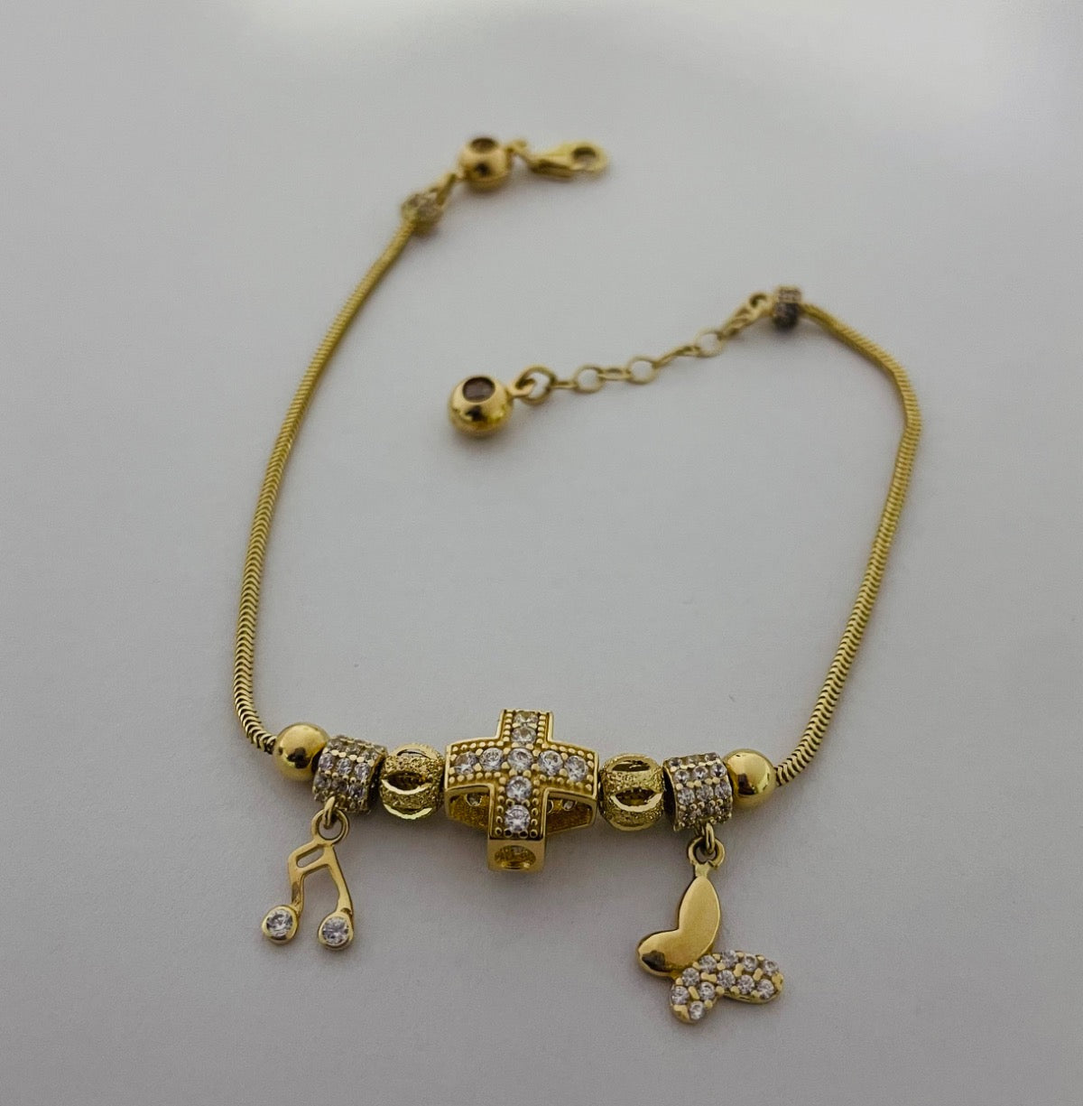 14K Yellow Gold  Bracelet with CZ