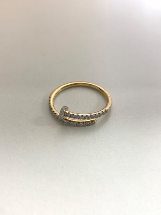 14K Yellow Gold  Ring with Diamond