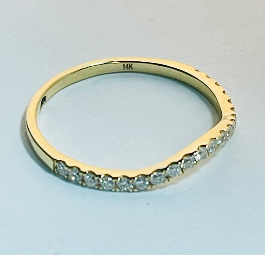14K Yellow Gold  Engagement Ring with Diamond