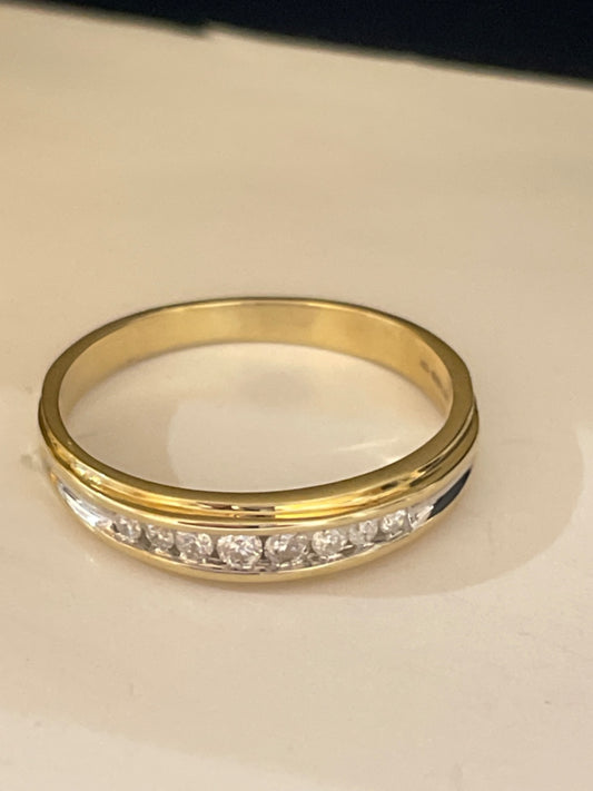 14K Yellow Gold  Wedding Band with Diamond