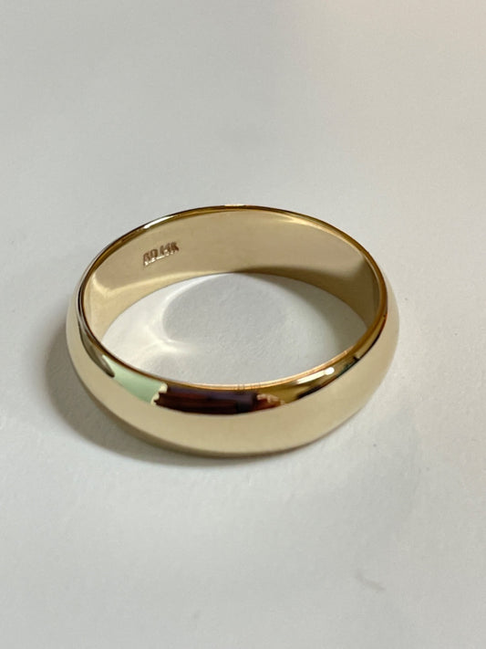 14K Yellow Gold  Wedding Band