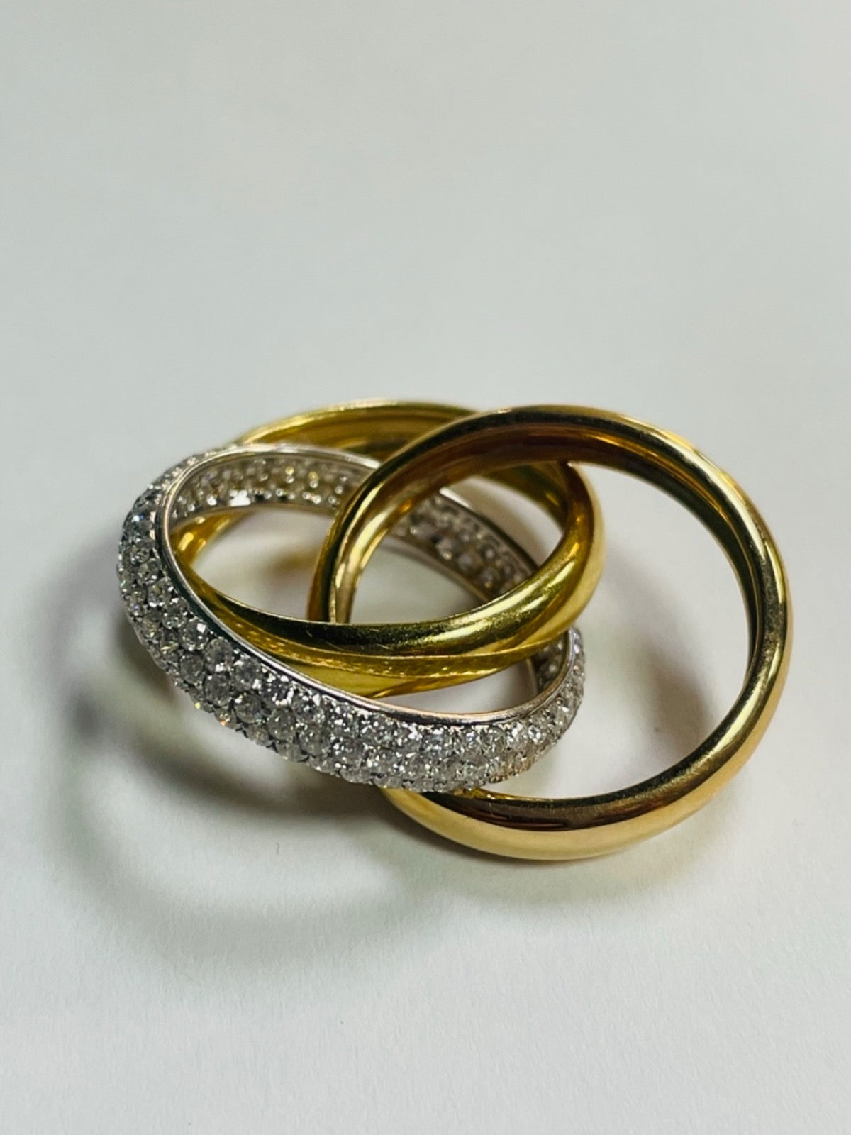 18K Tri-Tone Gold Trinity Ring with Diamond
