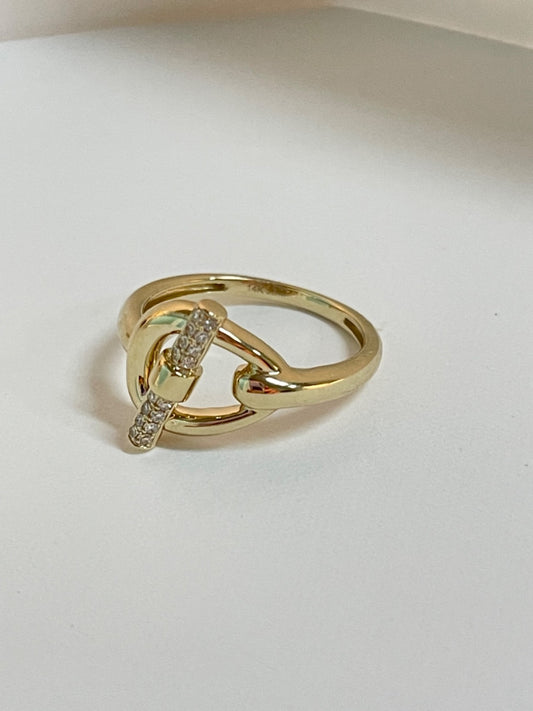 14K Yellow Gold  Ring with Diamond