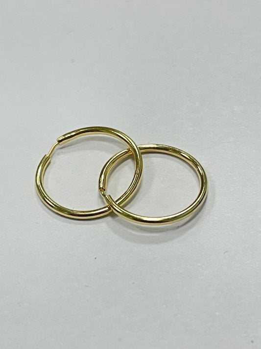 18K Yellow Gold Endless Hoop Earring