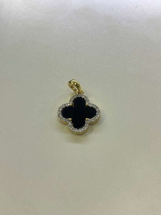 14K Yellow Gold  Pendant with Diamond
