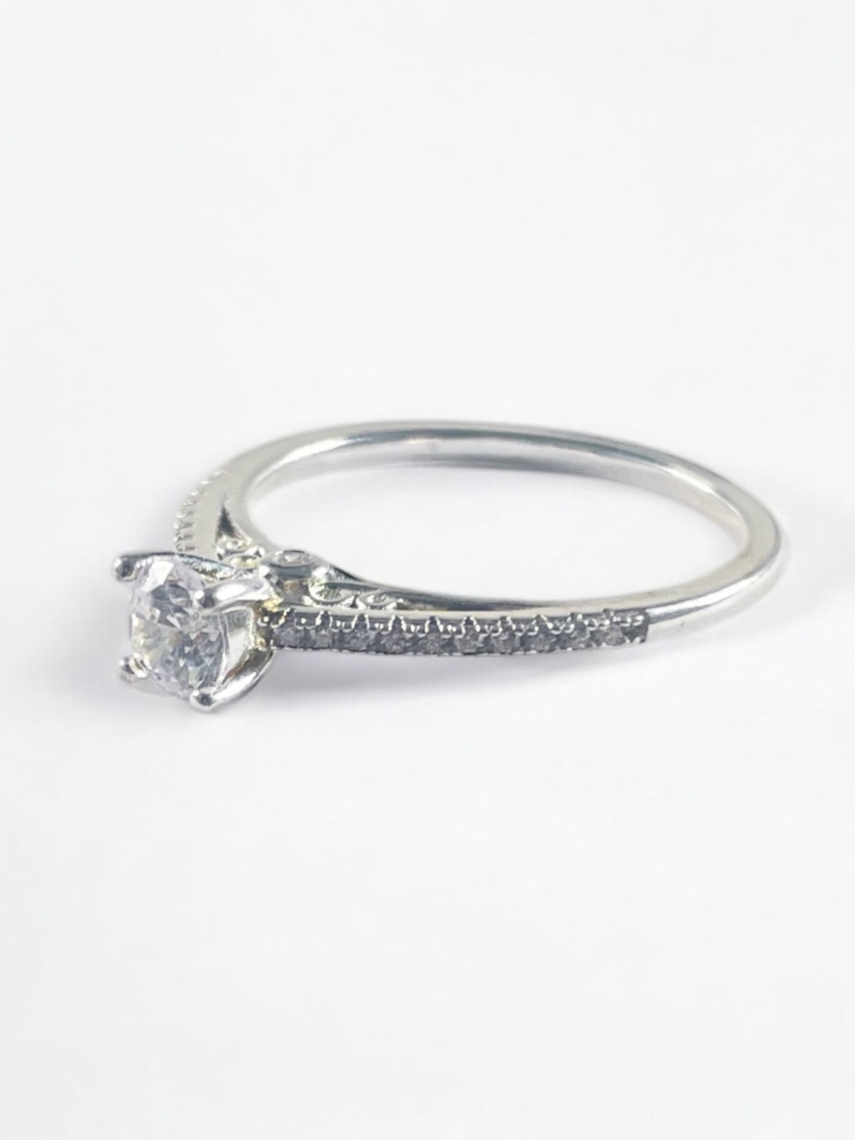 White Silver  Ring with CZ
