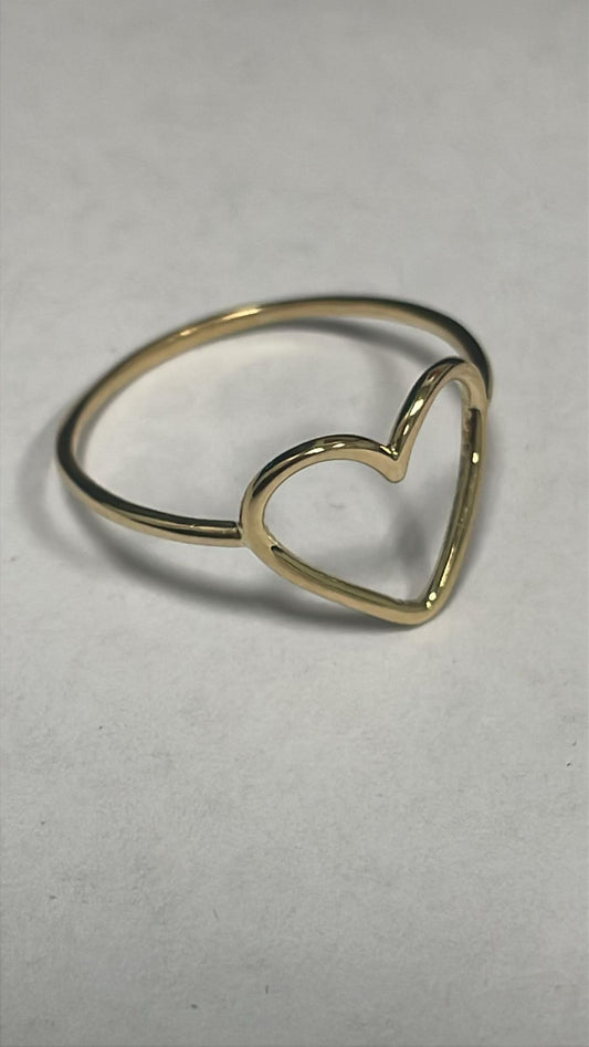 18K Yellow Gold Heart Ring