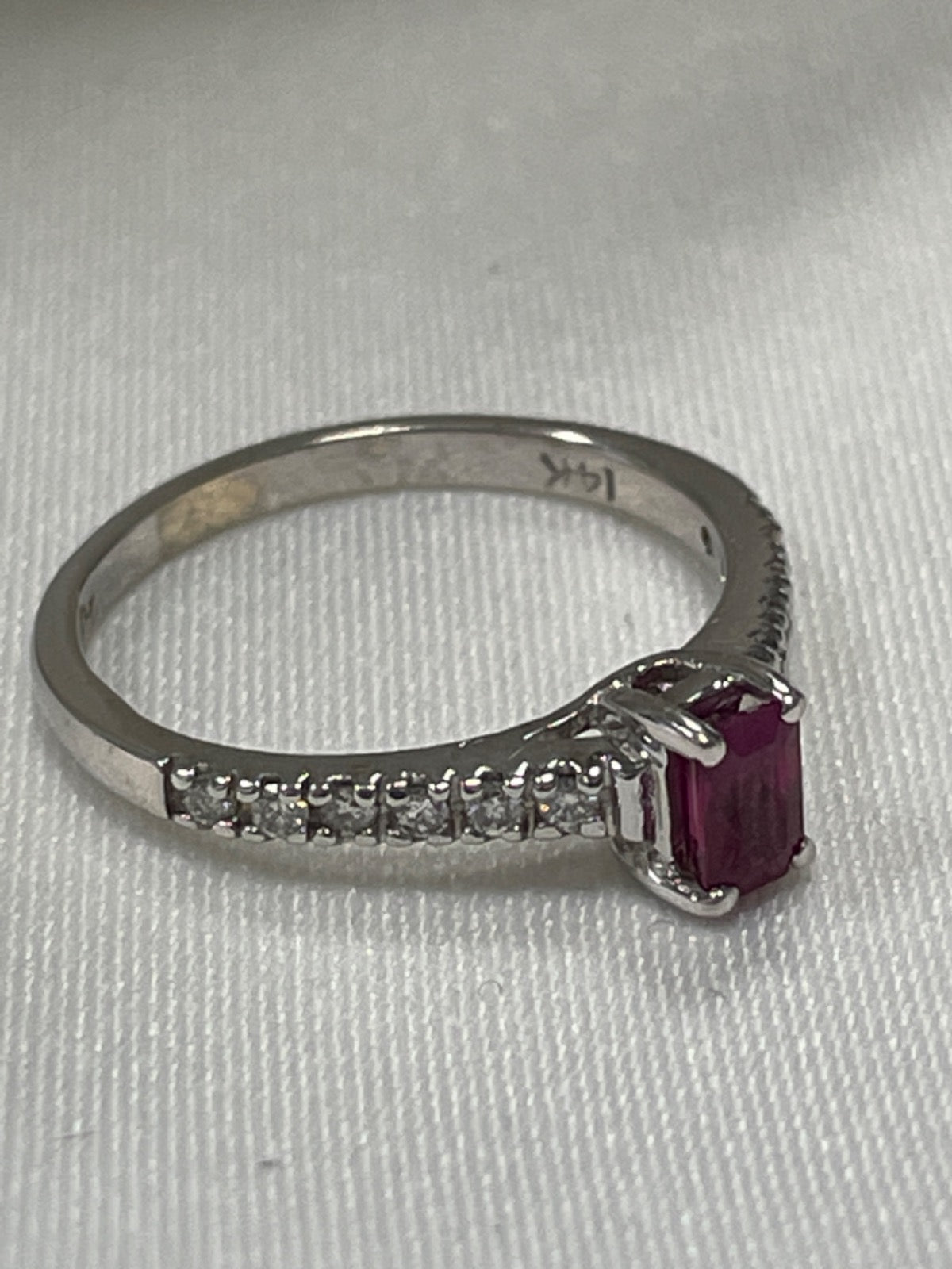 14K White Gold  Ring with Ruby and Diamond