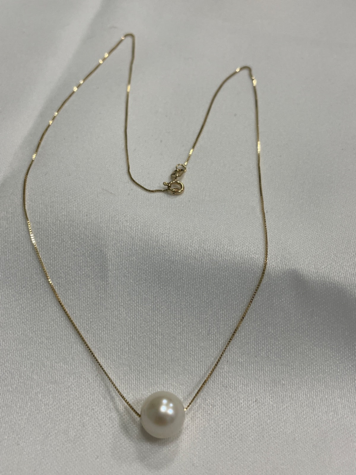 18K Yellow Gold  Chain with Pearl